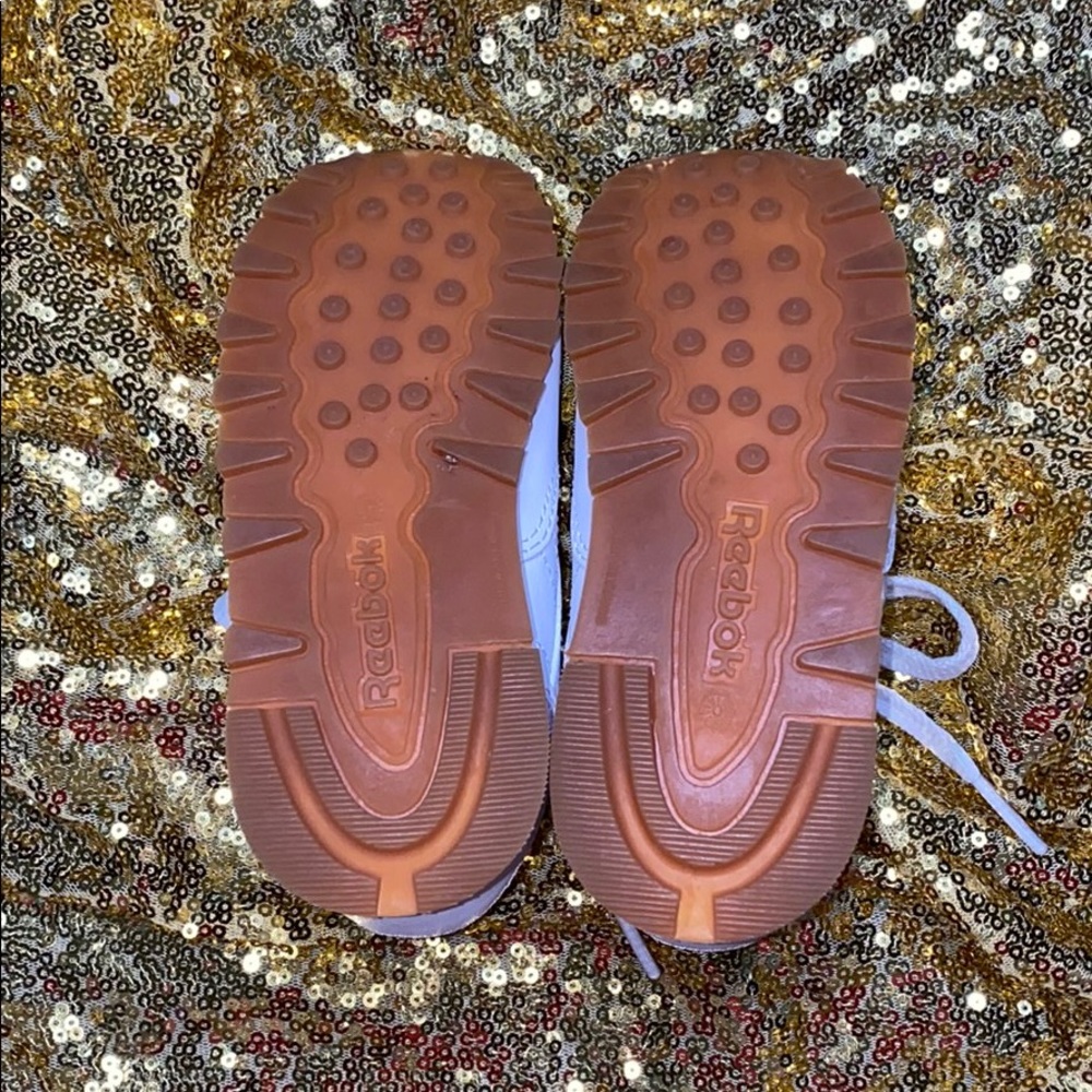 White Reebok - Picture 3 of 3